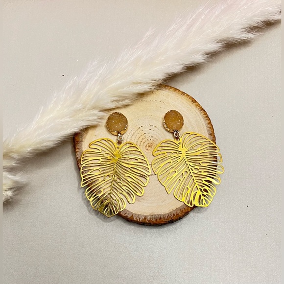 Elegant Gold Monstera Leaf Dangle Earrings - Trendy Boho Chic Leaf Earrings - Picture 10 of 16